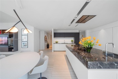 EXPERIENCE TIMELESS SOPHISTICATION WITH SUNRISE TO SUNSET VIEWS