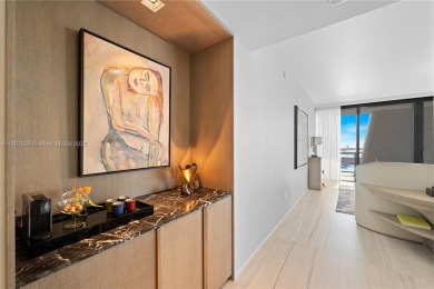 EXPERIENCE TIMELESS SOPHISTICATION WITH SUNRISE TO SUNSET VIEWS