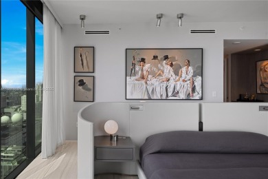 EXPERIENCE TIMELESS SOPHISTICATION WITH SUNRISE TO SUNSET VIEWS