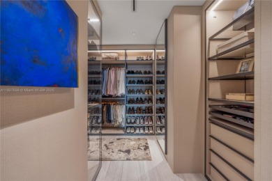 EXPERIENCE TIMELESS SOPHISTICATION WITH SUNRISE TO SUNSET VIEWS