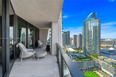 EXPERIENCE TIMELESS SOPHISTICATION WITH SUNRISE TO SUNSET VIEWS