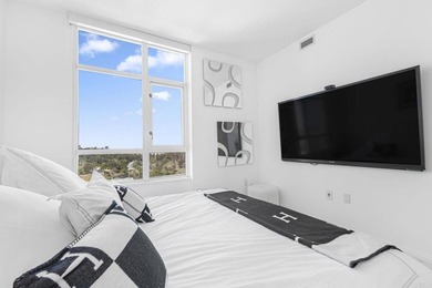 PRICE REDUCTION - FANTASTIC OPPORTUNITY!  Experience the height