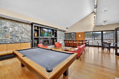 Set high above the Hudson, this stylishly upgraded 1-bedroom