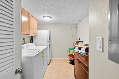 One or more photo(s) has been virtually staged. Be sure to check