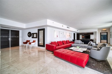 Welcome to spectacular contemporary 4BR 4.5BA upper corner