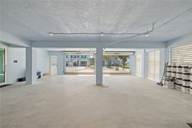 Luxury Unique Property.Where Luxury met modern ,clean and easy