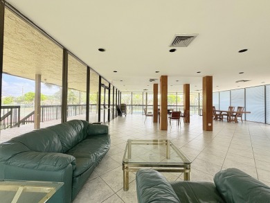 2 Bed | 2 Bath Condo in Prime Boca Raton Location - Minutes from