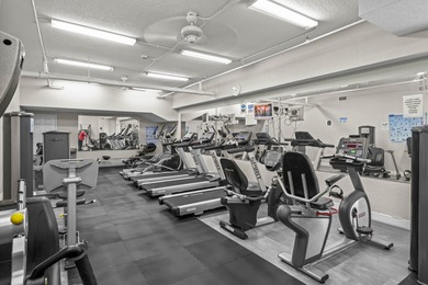 Light, bright, completely & professionally renovated 2-bed