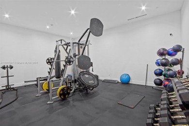 Experience the privacy and charm of Brickell Key in this 1 bed /