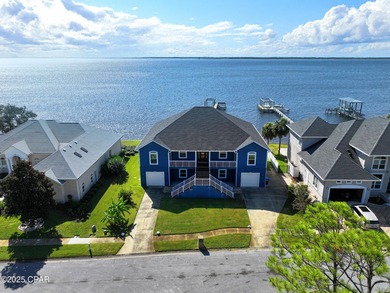 Dreaming of a stunning waterfront lifestyle? This one has it all