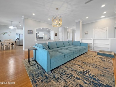 Dreaming of a stunning waterfront lifestyle? This one has it all