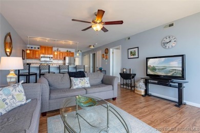 Beautifully maintained 2-bedroom, 2-bath condo at Parkside Place