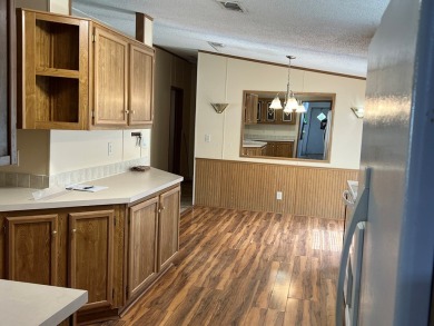 Charming Country Manufactured Home on Over a Quarter