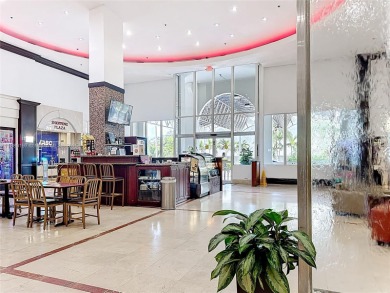 Beautiful sought after unit, oceanfront studio with gorgeous