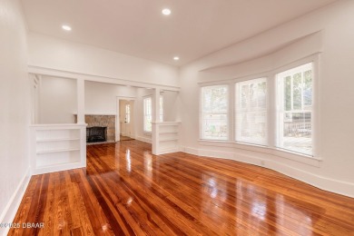 Need a 1031 Exchange? Currently designed as a commercial/living