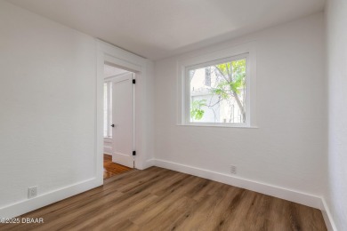 Need a 1031 Exchange? Currently designed as a commercial/living