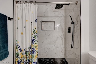 *** PRICE REDUCED TO SALE FAST *** Turn Key Newly Renovated