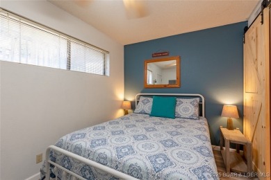 Looking for the perfect lakefront escape? Look no further! This