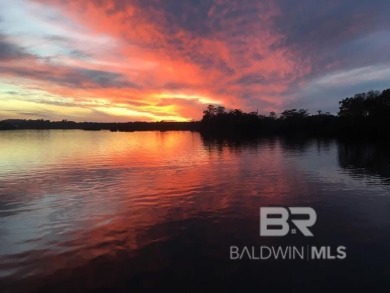 Riverfront in Fairhope! Enjoy Boating, Fishing, Kayaking? You