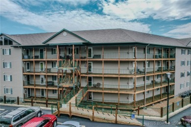 Super clean and well cared for 2 bedroom, 2 bath unit at Cedar