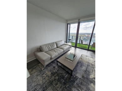 BEST DEAL FOR A HIGH FLOOR AT HYDE MIDTOWNE LIVE IN THIS AMAZING