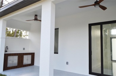 New construction! Beautiful 3-bedroom + den, 2-bath home on a