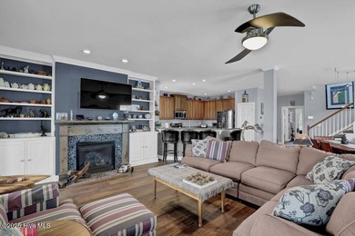 Just a short walk to public beach access, this beautifully