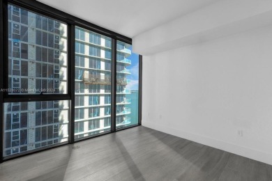Exquisite Waterfront Sky Residence at Elysee. Edgewater's