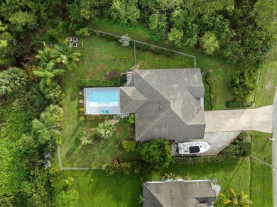 Introducing a charming, newly listed 3/2 plus flex room house in