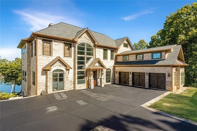 Lake Lanier Luxury Estate in the Prestigious Chestatee Community