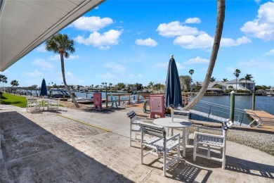 Owner is motivated ! Your Waterway East complex New Smyrna Beach