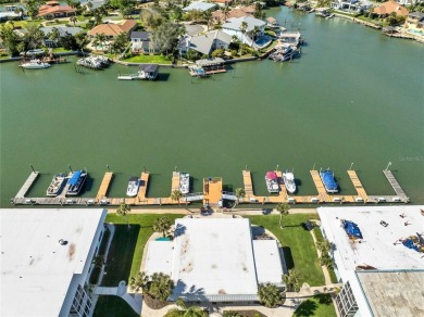 Owner is motivated ! Your Waterway East complex New Smyrna Beach