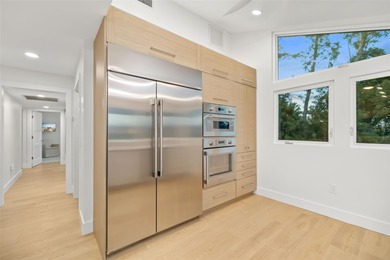 Experience coastal luxury at its finest in Siesta Key's