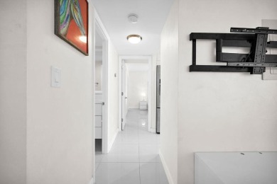 Furnished corner condo just 1 block from the beach-ideal for