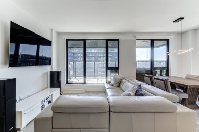 Appartement moderne de 2 chambres avec stationnement interieur