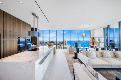 FULL-FLOOR DESIGNER OCEANFRONT LOWER PENTHOUSE WITH UNOBSTRUCTED
