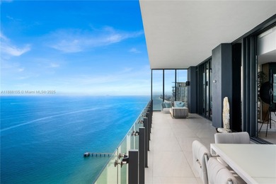 FULL-FLOOR DESIGNER OCEANFRONT LOWER PENTHOUSE WITH UNOBSTRUCTED