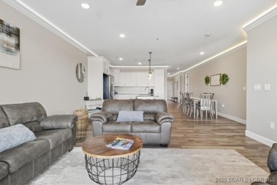 Enjoy panoramic main channel views from this sleek, modern