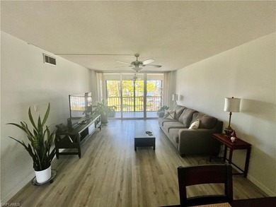 Welcome to a slice of the good life at Bonita Pines Club! Seller