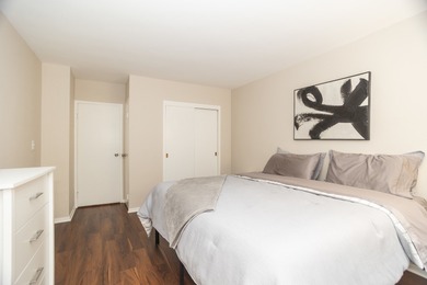 MOVE-IN READY huge open floor plan (approx. 800 SF) just steps