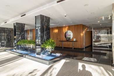 MOVE-IN READY huge open floor plan (approx. 800 SF) just steps