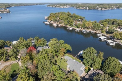 Spectacular Lakefront Retreat with Private Dock & Expansive