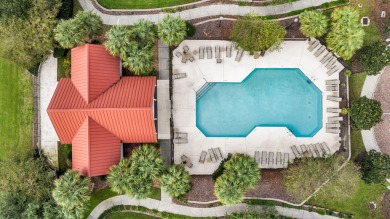 This luxury 2-bedroom, 2-bath condo at Pelican Pointe Villas