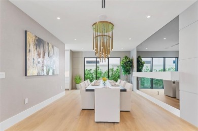 MAJOR RENOVATION COMPLETED IN APRIL 2024. Enchanting waterfront