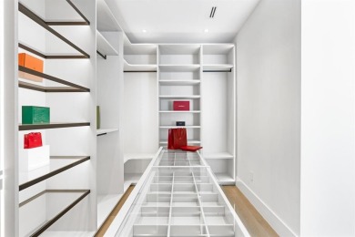 MAJOR RENOVATION COMPLETED IN APRIL 2024. Enchanting waterfront