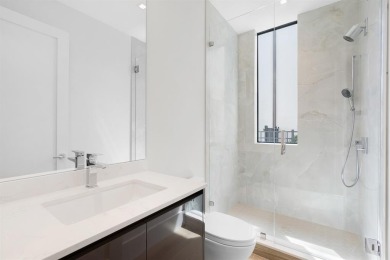 MAJOR RENOVATION COMPLETED IN APRIL 2024. Enchanting waterfront