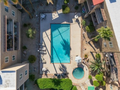 Welcome home to your quiet Xanadu resort-like condo with a