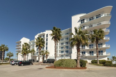 This unit is a very desirable center stack located at Harbor