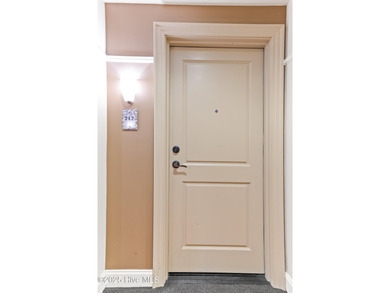 Price Improvement!!! Welcome folks wanting to downsize, folks