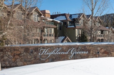 This beautiful top-floor residence in Highland Greens Lodge